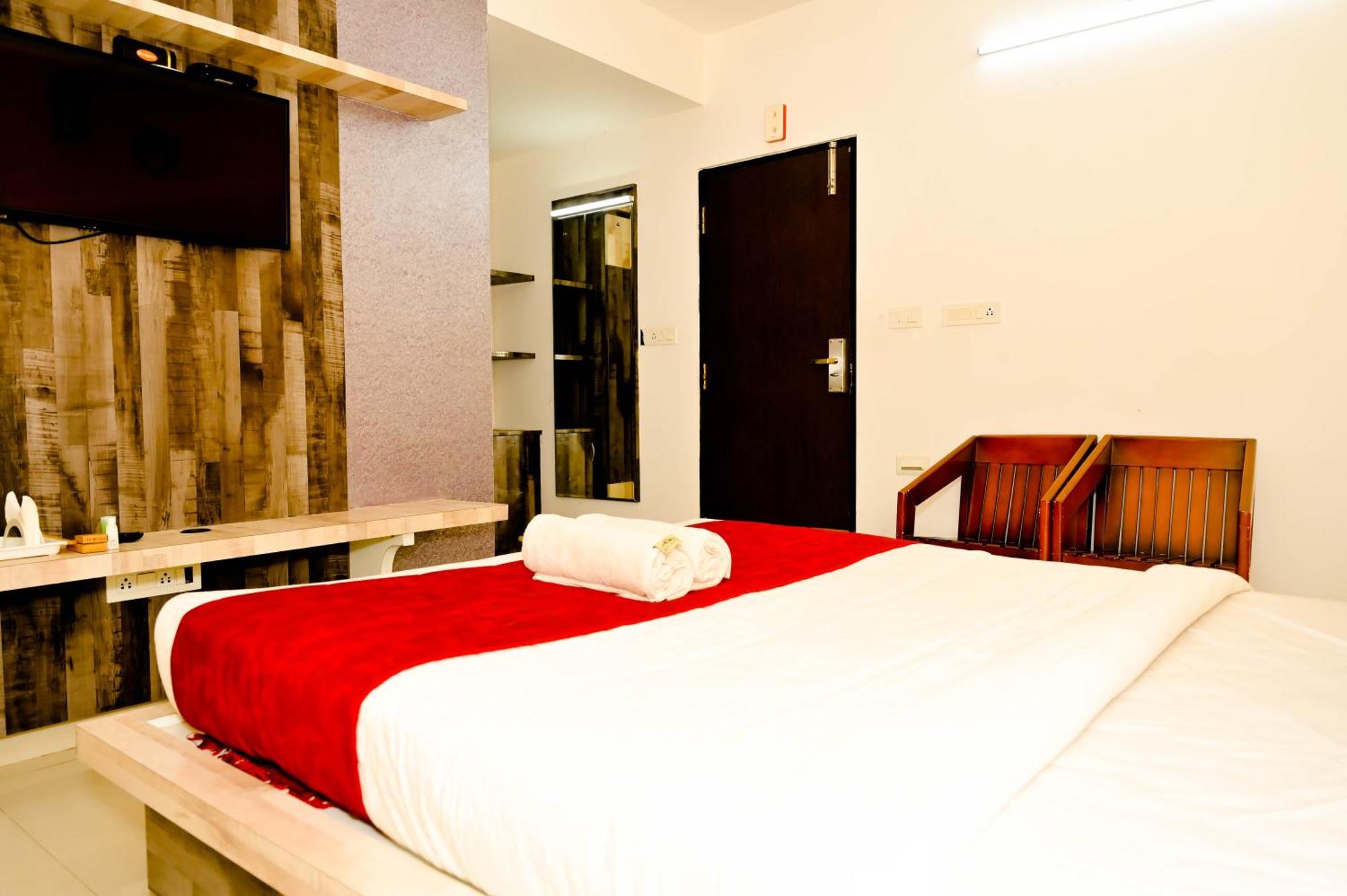 Hotel Townhouse Mk Chikmagalūr Exterior foto